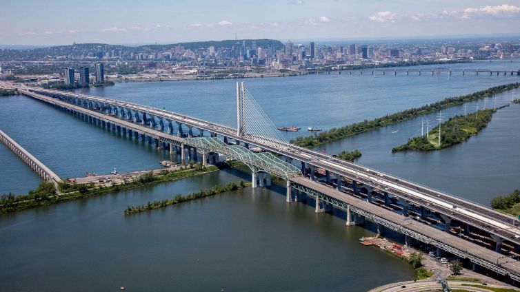NEW CHAMPLAIN BRIDGE CORRIDOR PROJECT