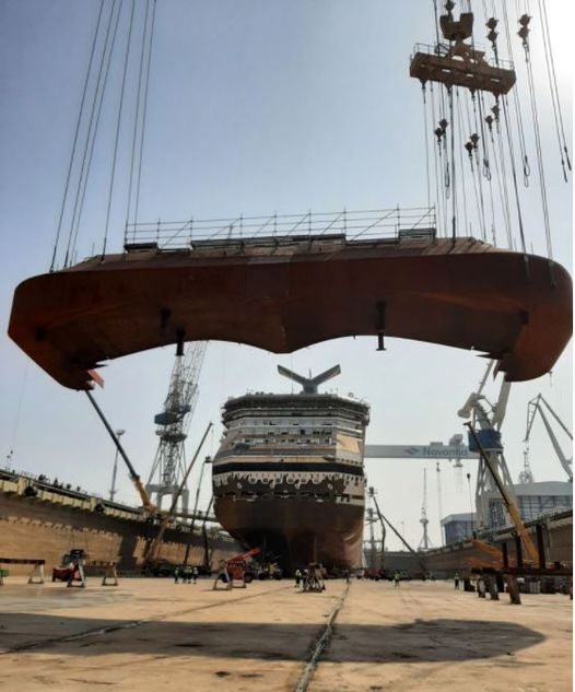 COLA DE PATO PARA CRUCERO CARNIVAL VICTORY (Montajes Cambel Europa S.A)